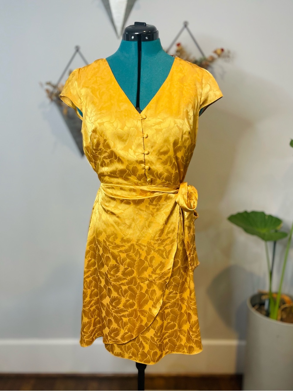 Lulu's Yellow Floral Jacquard Wrap Mini Dress size small